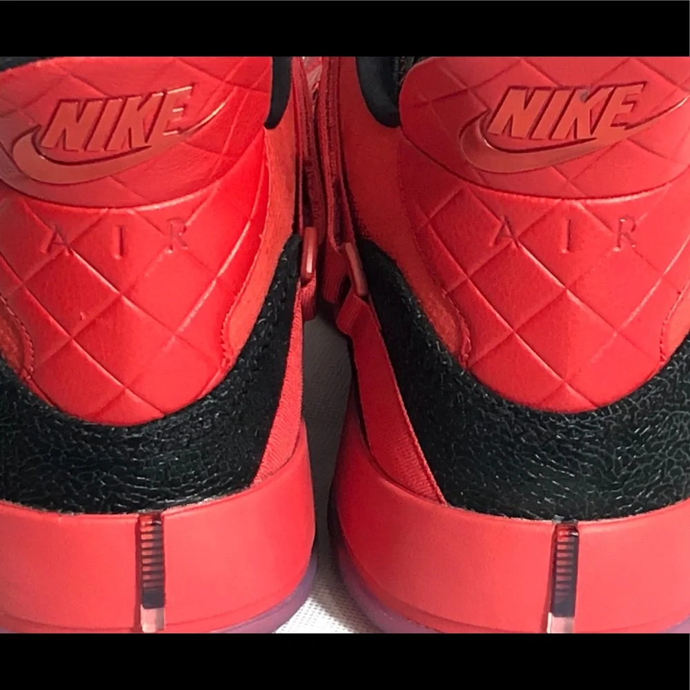 Nike‎ Air Jordan 33